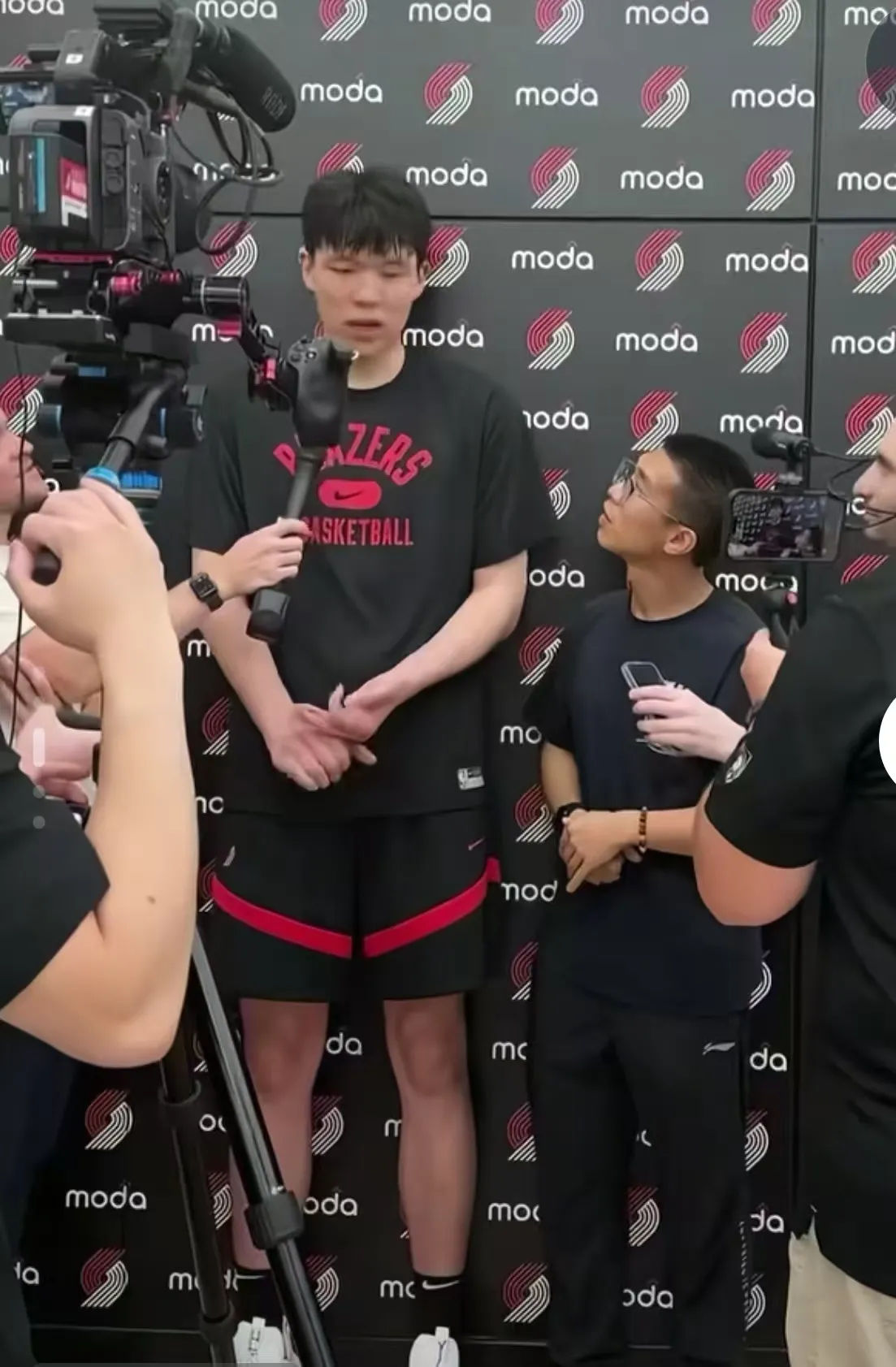 关于转会期NBA总决赛焦点战，深圳男篮伤情更新，信心回归，球队文化再被提及的信息-九游娱乐